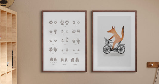 Following Footprints in French, Poster